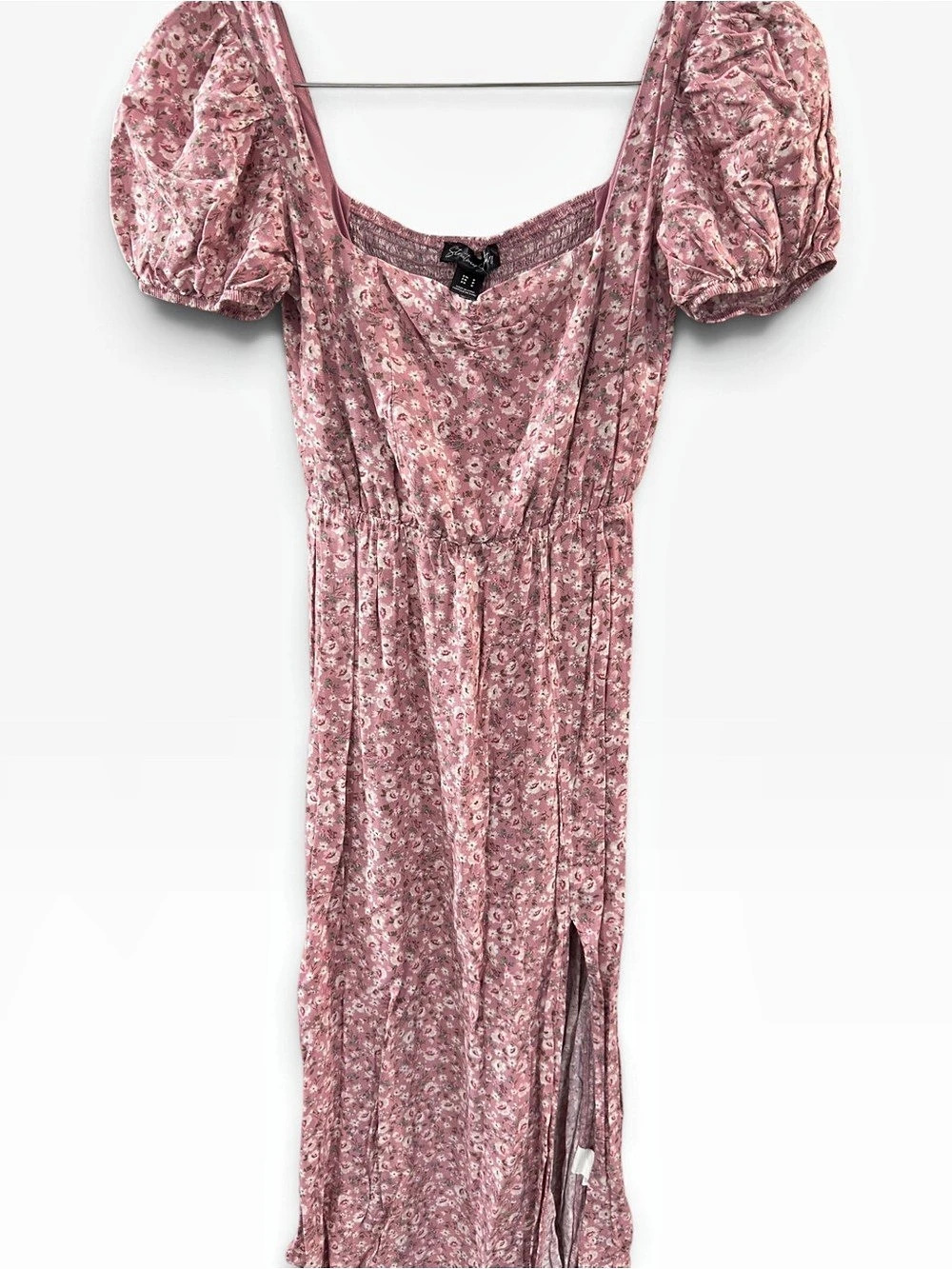 Streetwear Society Floral Maxi Dress in Pink Size Small
